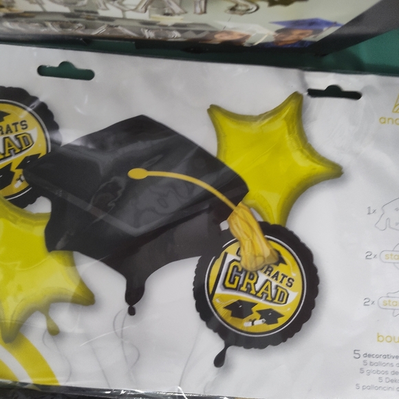 Graduation bundle - Picture 3 of 5